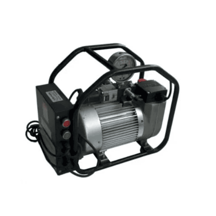 토크 렌치 펌프에는 구동 장치가 포함됩니다.